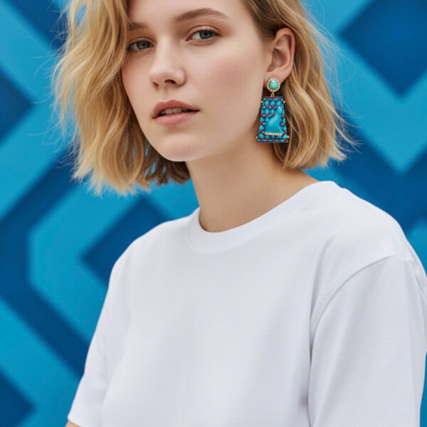 MOSSÉE - ME2052 - Jessie Vintage Blue Enamel Cat Earrings